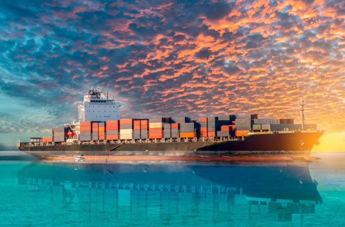 d-t-m-porte-conteneurs-coucher-soleil-vision-marine-500px Maritime container ship sailing at sea - Vision Marine