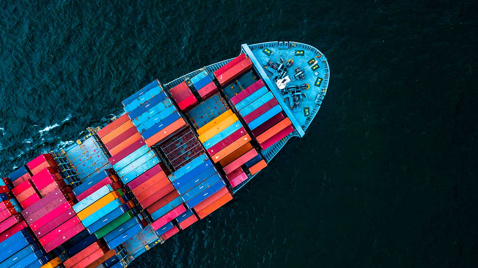 mobile-porte-conteneurs-vision-marine-768px Aerial view of a shipping container ship - Small version - Vision Marine